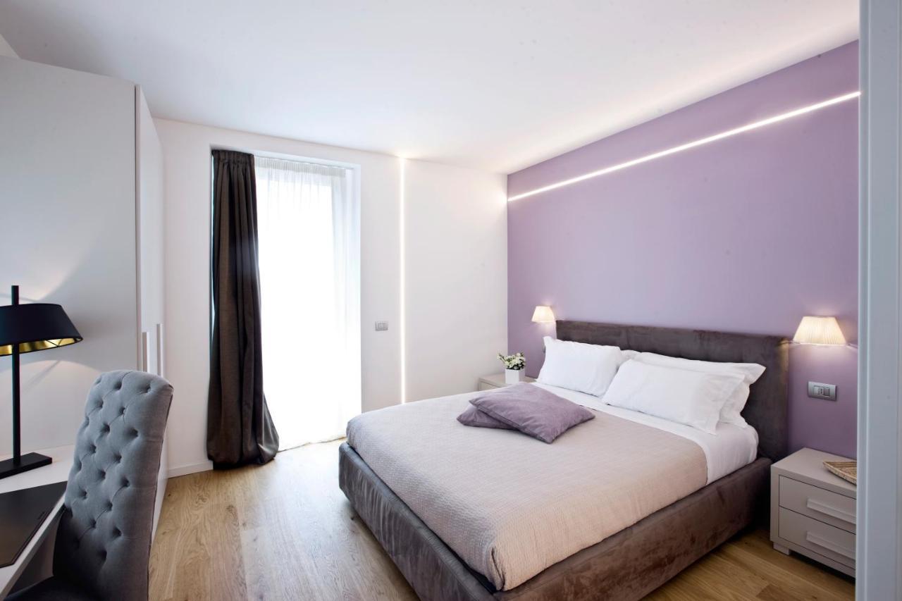 Manzoni 124 Bed&Relax Panzió Esine Kültér fotó