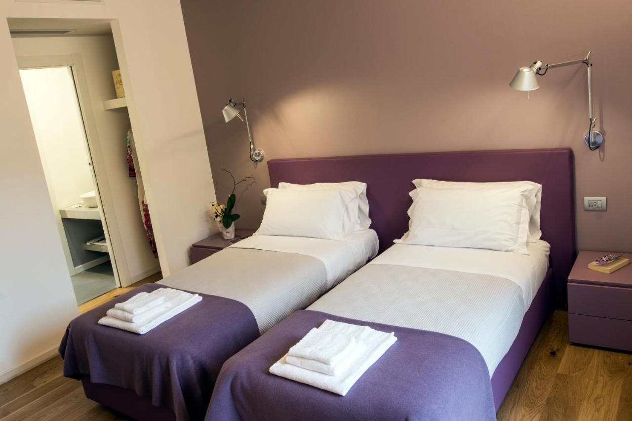 Manzoni 124 Bed&Relax Panzió Esine Kültér fotó